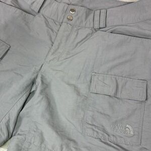 The North Face Shorts Womens‎ 4 Gray Cargo 100% Nylon Hiking Camping 28x6